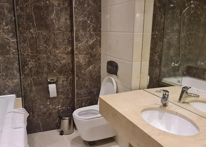 Roma 1 At Royal Lejlighed *