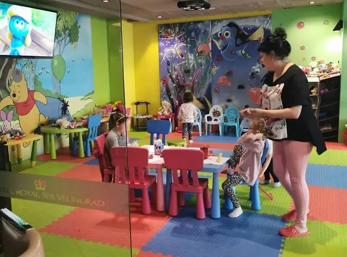 Roma 1 At Royal * فيلينغراد